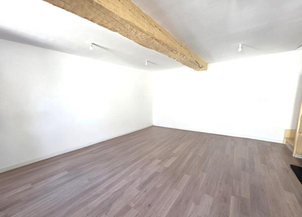 Maison de village avec vie de plain-pied et son Annexe