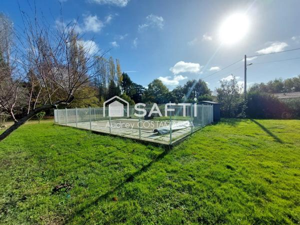 Terrain avec piscine