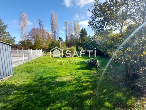 Terrain avec piscine