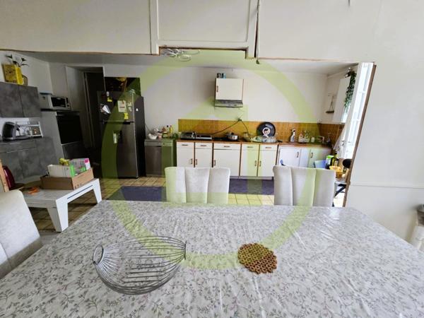 Maison à SAINT BONNET SUR GIRONDE (17150)