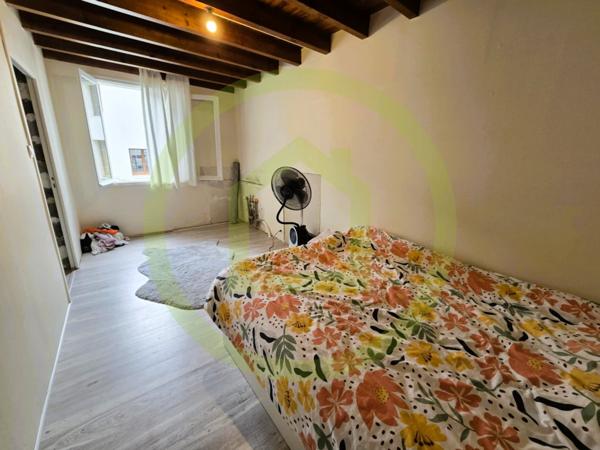 Maison à SAINT BONNET SUR GIRONDE (17150)