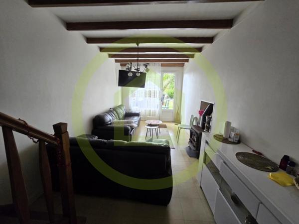 Maison à SAINT BONNET SUR GIRONDE (17150)