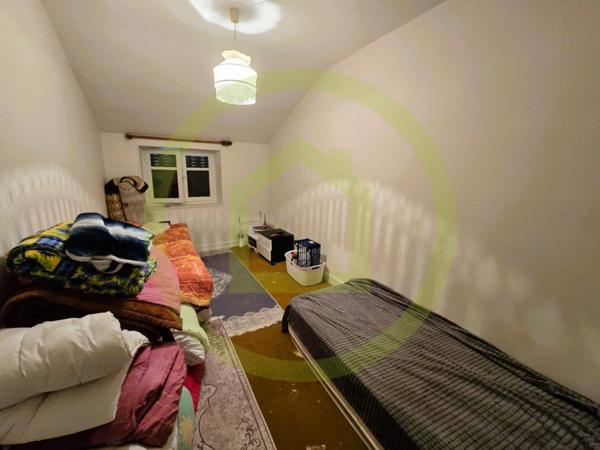 Maison à SAINT BONNET SUR GIRONDE (17150)