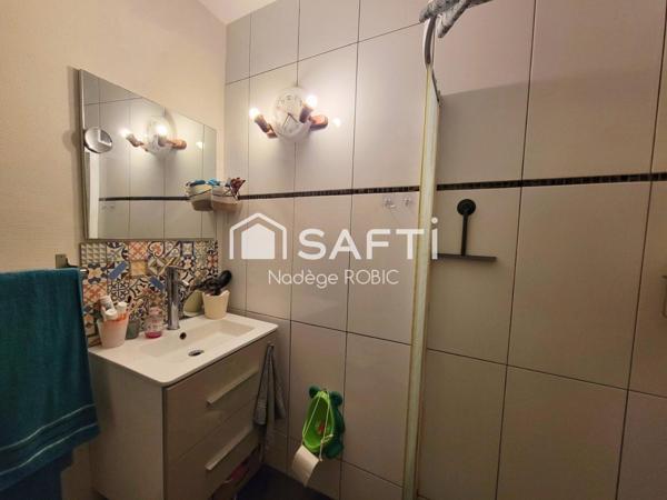 Maison, Seiches sur Le Loir