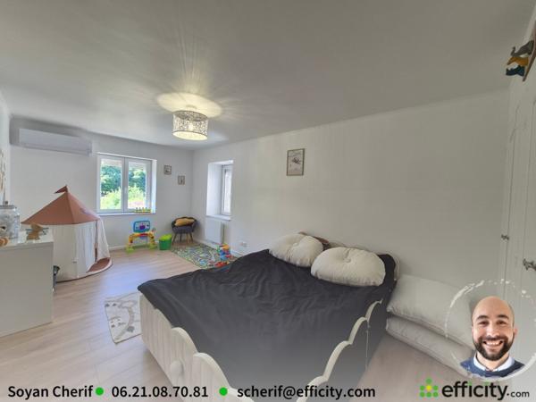 Maison
         4 pièces
        - 180 m² 246 000 € *