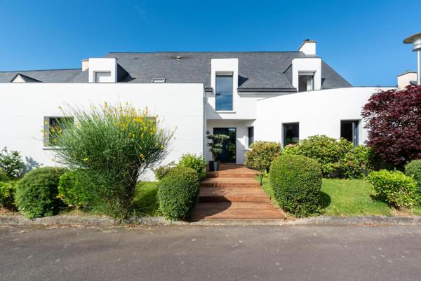 Maison moderne et spacieuse à Saint-Grégoire