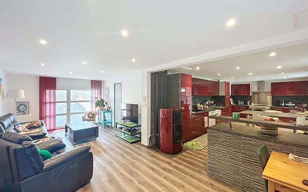 Maison à vendre    5 pièces • 153,81 m2 Cusset