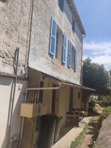 Maison de ville à vendre à Niort dans les Deux-Sèvres (79000), ref : 79003/302 Avenue de Paris