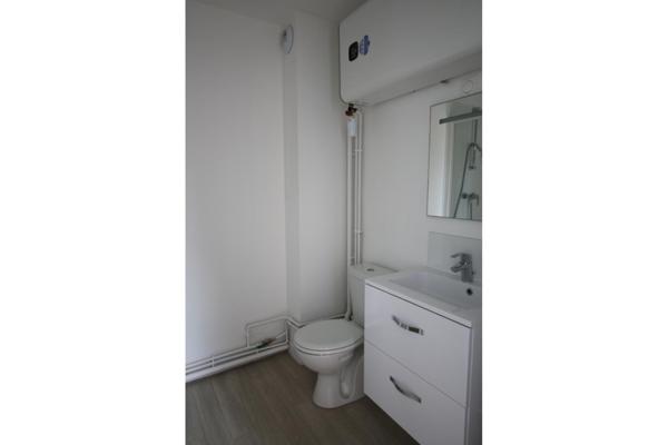 A LOUER : T1 à LILLE • rue Pharaon de Winter - Vieux Lille • 730 € CC • Réf. 753-009