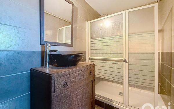 Maison à vendre    4 pièces •  Cusset