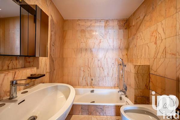 Appartement à vendre 7 pièces 218 m² Paris 16