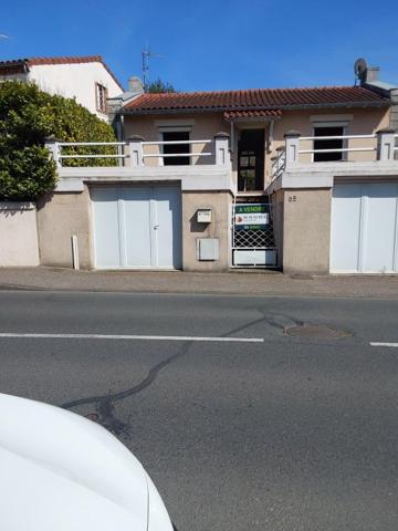 Vente / Maison avec dépendance à Castres (81100)