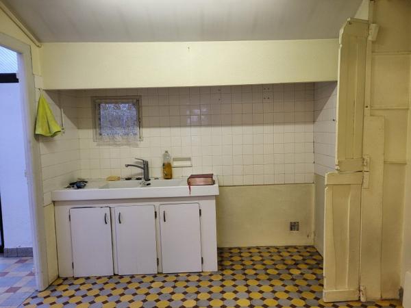 Vente / Maison avec dépendance à Castres (81100)