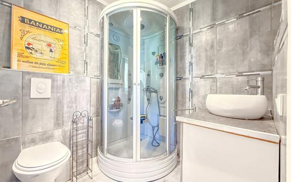 Maison à vendre    7 pièces • 195 m2 L'Escarène