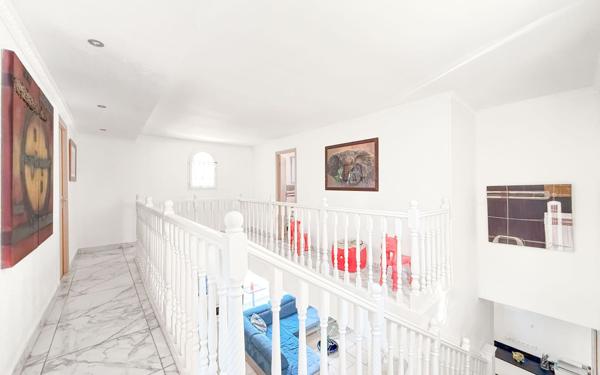 Maison à vendre    7 pièces • 195 m2 L'Escarène