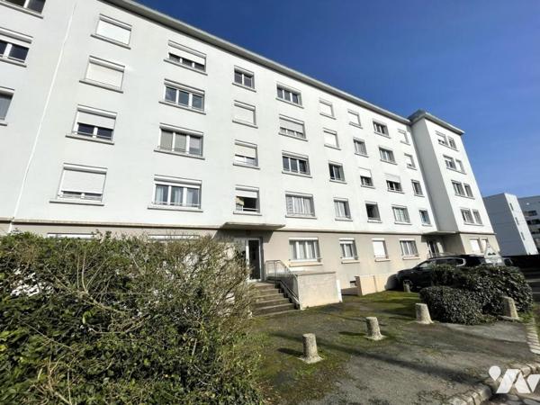 A VENDRE - REZE - Mairie - Au RDC - Appartement T4 d'env 66.60m² avec cave.
