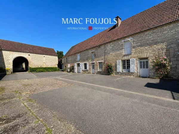 Ancienne ferme avec dépendances proche Chantilly