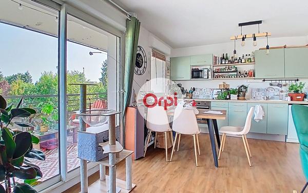 Appartement à vendre    3 pièces •  Séné