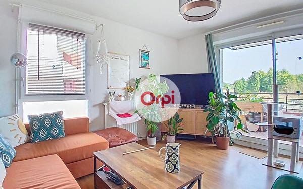 Appartement à vendre    3 pièces •  Séné