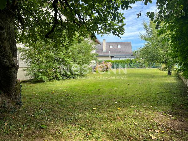 Maison spacieuse a vendre a Verdun - 4 chambres et jardin !