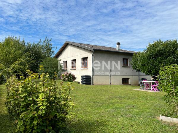 Maison spacieuse a vendre a Verdun - 4 chambres et jardin !