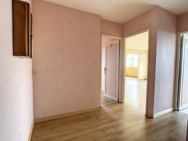 Achat appartement près de LIMOGES - 4 pièce(s) - 80 m² - 86 400 €