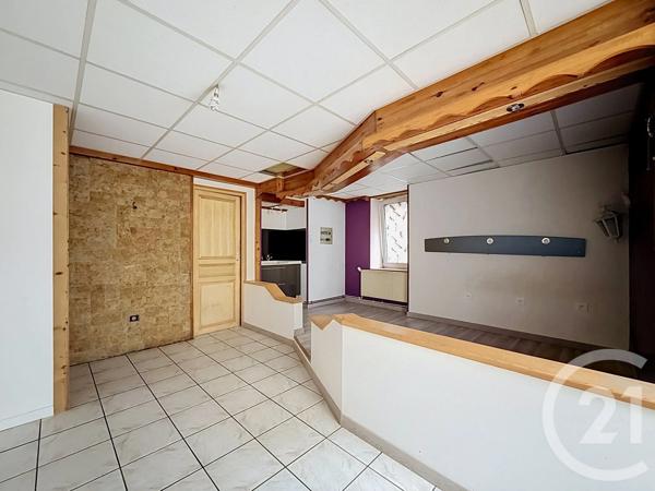 Appartement à vendre  3 pièces - 71,60 m 2   TANINGES  - 74