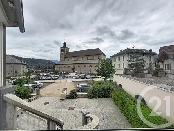 Appartement à vendre  3 pièces - 71,60 m 2   TANINGES  - 74