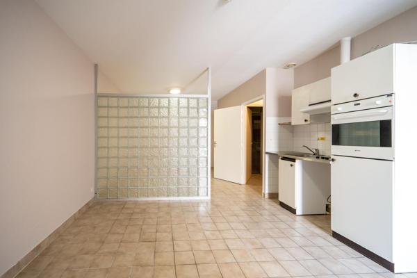 475 m². 16 chambres. 3 studios. Et surtout… une multitude de vies possibles !