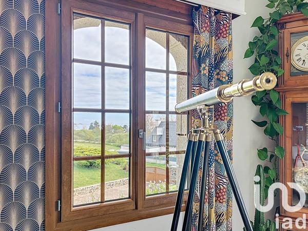 Maison 8 pièces de 223 m² à Paimpol (22500)