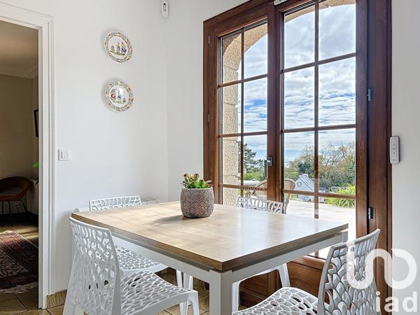 Maison 8 pièces de 223 m² à Paimpol (22500)