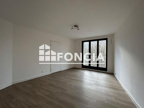 À vendre Studio 27.84 m² - Dreux 28100