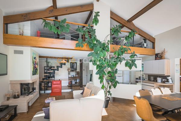 Vente
                Maison193 m² - 7 Pièces -
                    BIDART (64210)