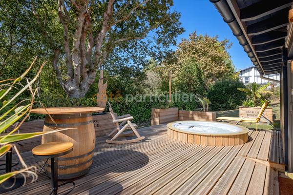 Vente
                Maison193 m² - 7 Pièces -
                    BIDART (64210)