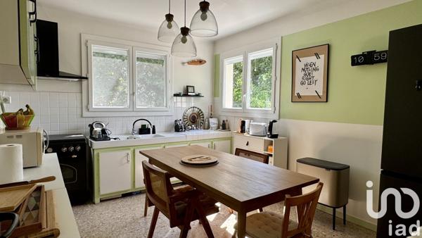 Maison 5 pièces de 110 m² à Aubignan (84810)