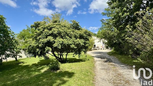 Maison 5 pièces de 110 m² à Aubignan (84810)