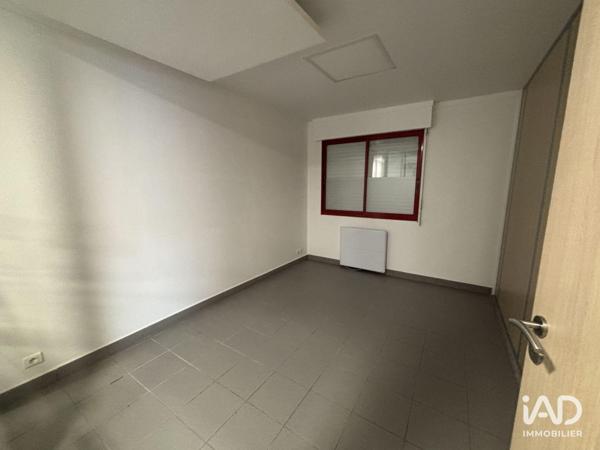 Location boutique/local commercial 350 m² Couëron