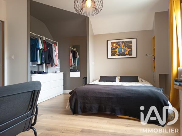 Maison à vendre 5 pièces 155 m² Chinon