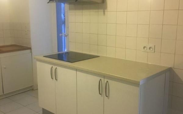 Appartement à louer    2 pièces • 46,90 m2 Nîmes