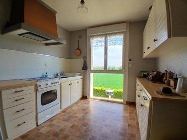Maison à vendre à Hillion dans les Côtes-d'Armor (22120), ref : 22012-4463