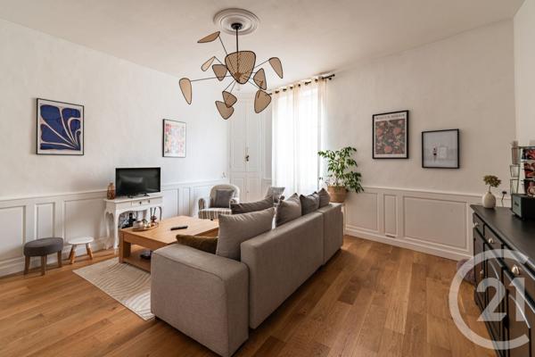 Maison à vendre  8 pièces - 156,98 m2 LAVAL - 53