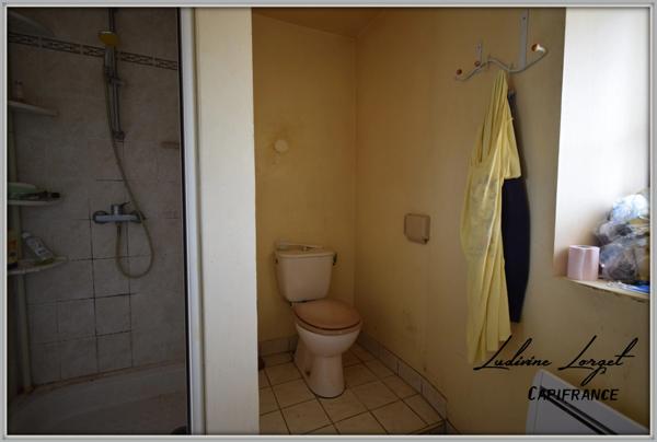 Maison de ville avec terrain à vendre 4 pièces NEUILLY SAINT FRONT (02) Maison à rénover- 69m2- 3 chambres – grenier – une dépendance -Terrain 147m2