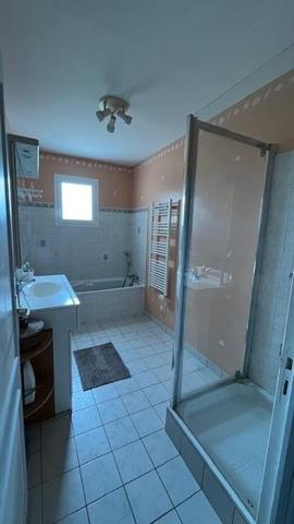Maison à vendre à Saint-Étienne-de-Chigny dans l'Indre-et-Loire (37230), ref : 999/3767 LUYNES