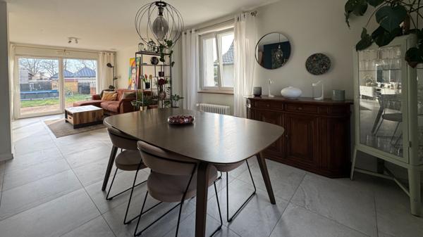 Maison - 5 pièces - 88 m²