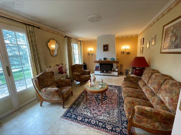 Maison à vendre à Viriat dans l'Ain (01440), ref : 01083-1927