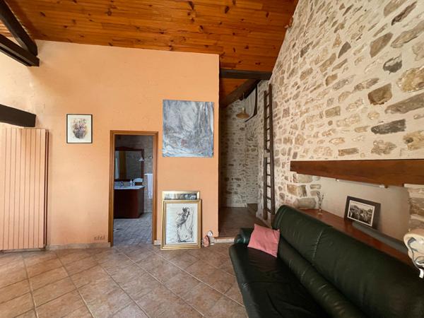 Maison Nangis 10 minutes maison gare Paris Est (45 mn)