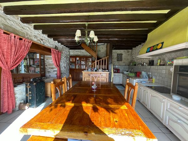 Maison Nangis 10 minutes maison gare Paris Est (45 mn)