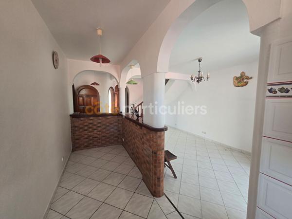 Vente
                Appartement72 m² - 3 Pièces -
                    Saint-François (97118)