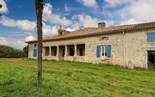 Maison à vendre    10 pièces • 360 m2 Miradoux