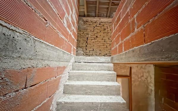 Maison à vendre    10 pièces • 360 m2 Miradoux